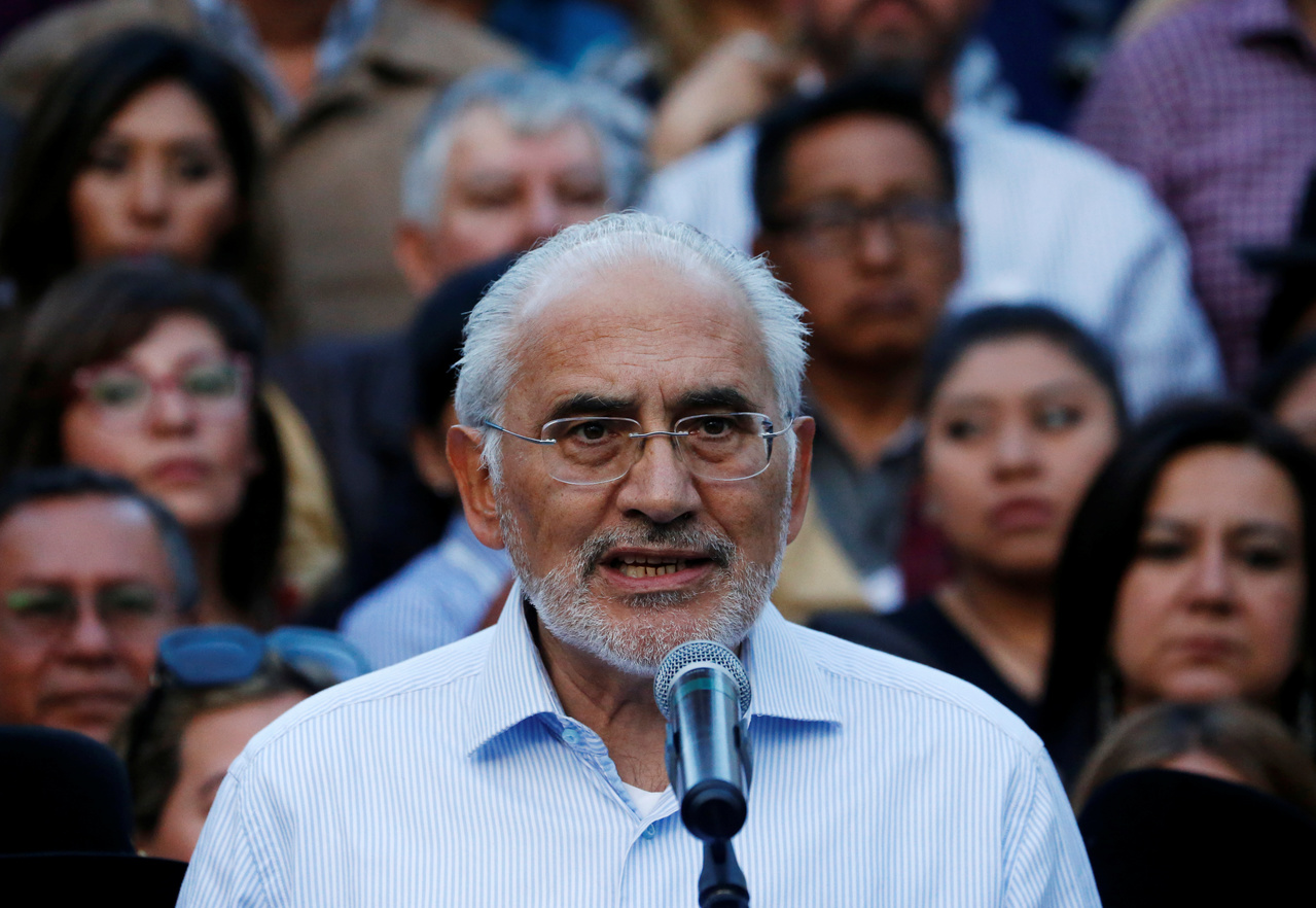 总统大选得票率排名第2的梅沙，8日要求国会通过一项紧急法案，为重新选举做准备。 （...