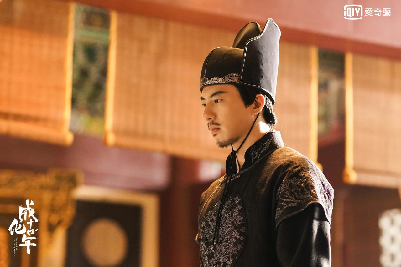 傅孟柏被赞穿衣显瘦、脱衣有肉